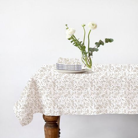 Lot nappe rectangle + 4 serviettes de table déperlante floral 140x240cm VERONE (1/4)
