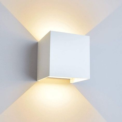 Luminaire mural LED 12W moderne, applique extérieure étanche avec angle orientable, boîtier en aluminium, blanc 3000K, projecteur pour terrasse et jardin. (1/5)