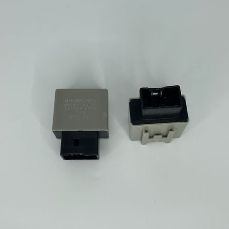 Relais de feu stop Toyota 061800-0990, relais 895A146020, référence 895A1-46020