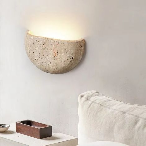Applique murale en travertin à lumière chaude — Lampe murale semi-circulaire vintage pour la décoration de chambre et de salon (1/5)