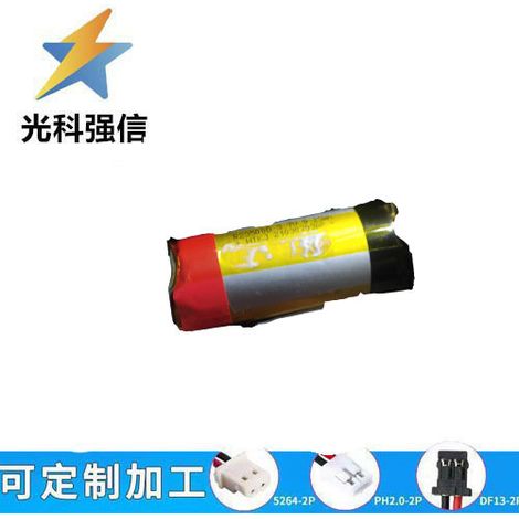 Eine 23500mAh 3,7V Lithiumbatterie ist ausreichend für den Einsatz in Lesestiften, kapazitiven Stiften und Spielzeugen mit hoher Kapazität.