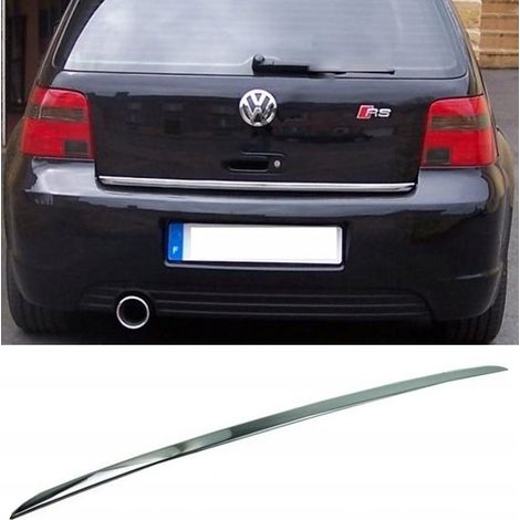 Embellecedor cromado para el portón trasero del Volkswagen Golf 4 HB (1/5)