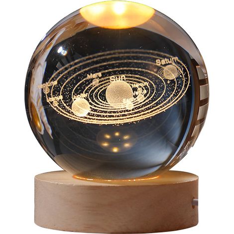 Lampe de bureau LED veilleuse boule de cristal galaxie système solaire avec base en bois, décoration de chambre sur le thème de l'espace (6 cm) (1/3)