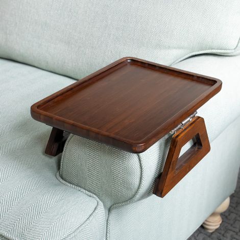 Table à Bras à Clipser pour Canapés Larges - Portable, TV et d'Appoint pour Petits Espaces - Stable pour Manger et Boire (1, Brown, 35x24cm) (1/5)