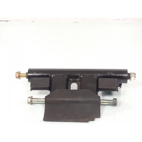 [PRODUIT D'OCCASION] Support moteur origine pour scooter Suzuki 125 Burgman 2002 à (1/2)