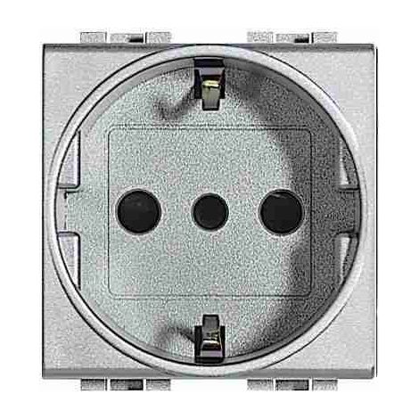 BTINT4140 P30 Steckdose 2P+E 16A 250V AC