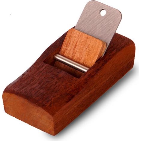 Mini cepillo de carpintero casero: una herramienta para trabajar la madera que permite realizar trabajos de precisión y alisado exacto (1/4)