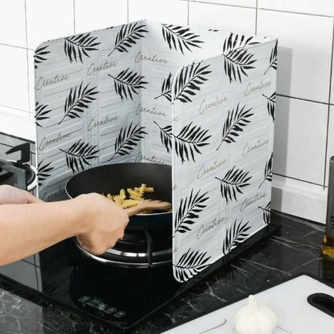 Protection anti-éclaboussures - - feuille aluminium pliable - pour friture (1/4)