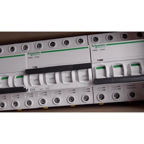 iC60H 4P D 25A SCHNEIDER A9F08425 DISJONCTEUR ( iC60N )