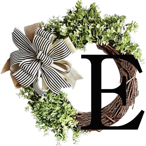 Couronne de porte décorative avec lettre E bois et ruban vert 36x36cm pour jardin ou maison cadeau fête mère. (1/5)