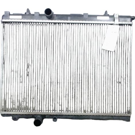 [PRODUIT D'OCCASION] Radiateur PEUGEOT 206 ♻️ Ref Oe. 1330y3 - Garantie à vie (1/4)