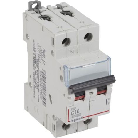 Interruptor magnetotérmico DX3 6/10kA-CP + N 16A (1/4)
