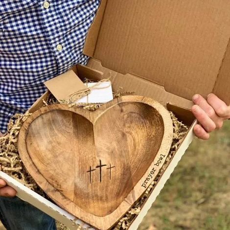 Cuenco de oración en forma de corazón, cuenco en forma de corazón, cuenco de madera cristiano para pan en forma de corazón, cuenco decorativo de madera para pasta, cuenco decorativo para el hogar