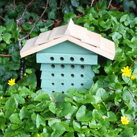 Wooden Bee House Insect Habitat with Multi-Hole Nesting Blocks