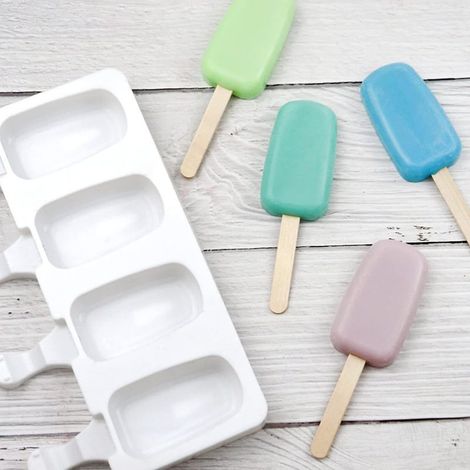 Eisform am Stiel – Ovales Silikon – 21,5 x 12,5 x 2 cm – Für Kühlschrank und Gefrierschrank – 2-teiliges Set mit 20 Holzstielen (1/5)