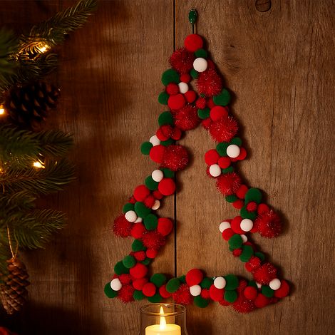 Decorazione natalizia Pino con pompon verdi e rossi da appendere -45 cm (1/5)
