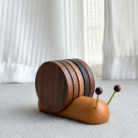 Dessous de verre et sous-plat en bois escargot couleur noyer noir avec support magnétique réf 0289 200 g – Livraison gratuite