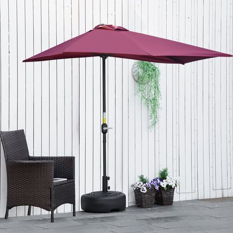 Base per ombrellone a parete Outsunny Ø38/48 mm, supporto semicircolare per ombrellone, riempibile con 21 kg di sabbia o 18 kg di acqua, per giardino, patio, terrazzo, uso esterno, 50x31x38 cm, nero
