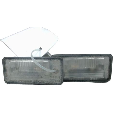 [PRODUIT D'OCCASION] Eclaireur Plaque De Police AUDI A4 2004- ♻️ Ref Oe. 8e0943021b - Garantie à vie (1/3)