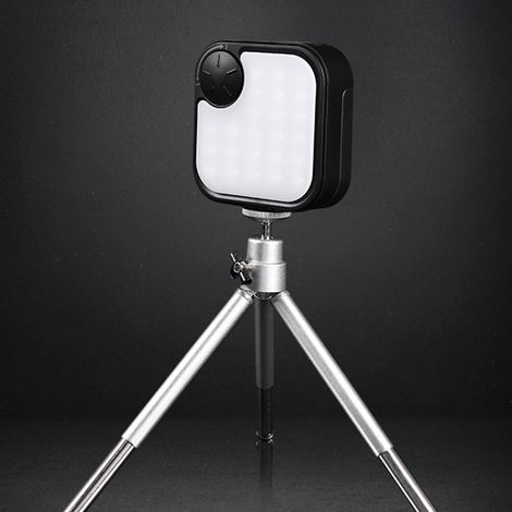 Lampe solaire de camping haute luminosité, étanche, rechargeable par USB, pour tente, idéale en cas d'urgence en extérieur (noire). (1/5)