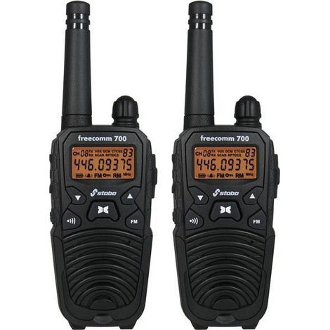 Kit de 2 talkies-walkies Stabo Freecomm 700 – Portée 10 km – Puissance 500 mW – Fonction VOX – Avec batteries et chargeur double