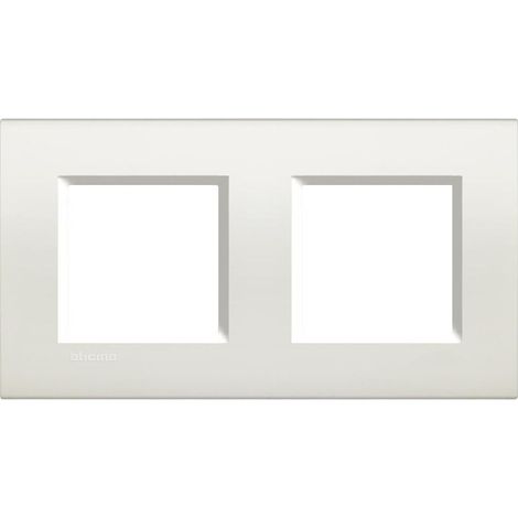 Placca quadrata Livinglight bianca 2 x 2 moduli LNA4802M2BI