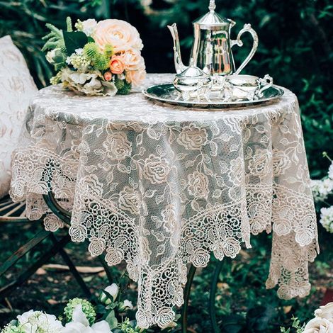 Nappe rectangulaire en dentelle, nappe vintage, style shabby chic, brodée, table rectangulaire