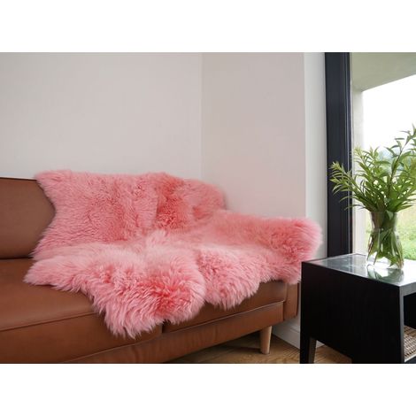 Alfombra gigante de piel de oveja doble xxxl rosa. Piel de oveja auténtica de 50" x 50". Alfombra decorativa natural, cómoda y acogedora. (1/5)