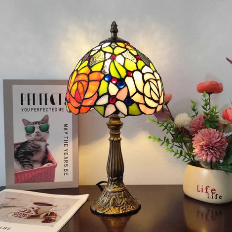 Lampe de table 20 cm, style vintage, en vitrail avec motif de roses jaunes et roses. (1/5)