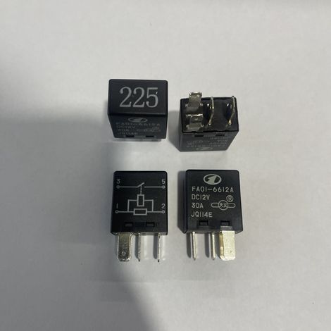 Relais automobile Benteng n° 225 JQ114E FA01-6612A 12 V CC