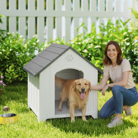 Caseta para Perros Exterior Casa para Perros Grandes de Plástico con 2 Ventanas Base Elevada Estacas Gris (1/5)