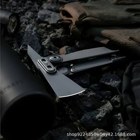 Die neue EDC-Axt ist wie eine Feder – eine einzigartige, handliche Axt, die praktisch und tragbar ist.