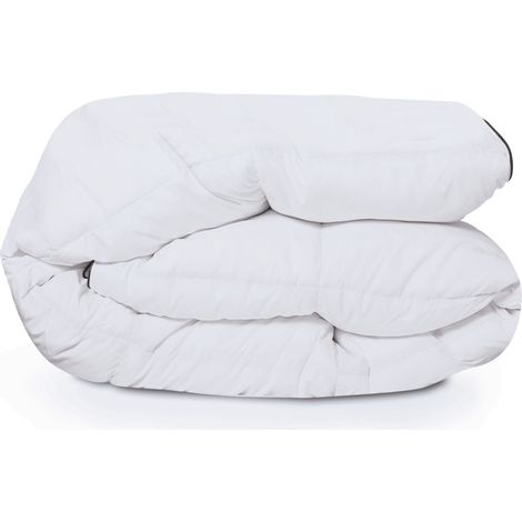 Idmarket – Couette 220x240 cm en plume d'oie 500 g/m² – Traitement anti-acarien – Enveloppe 100% polyester – Gonflant et moelleux (1/5)