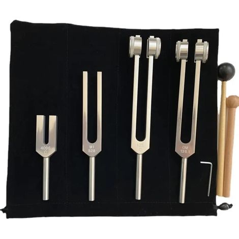 Stimmgabel, 128Hz Therapeutische Stimmgabel, Set mit 4 Stimmgabeln (128 Hz, 136,1 Hz, E 528 Hz, 4096 Hz) Ideal für Therapie, Chakra-Therapie, Klangtherapie, Anti-Stress. (1/5)