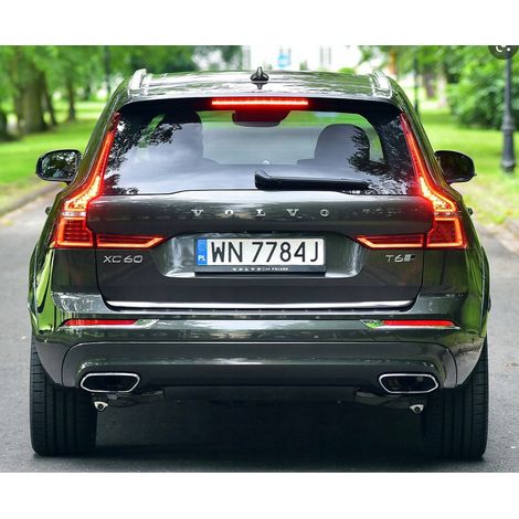 Volvo XC60 II - Embellecedor cromado para el portón trasero (1/3)