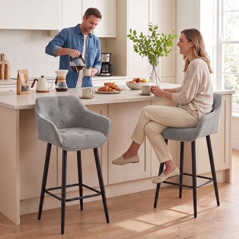 Lot de 2 tabourets de bar, chaises de bar rembourrées en chenille, assise large de 67 cm de hauteur, dossier et repose-pieds, gris (1/5)