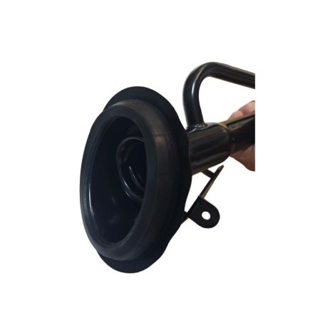 17221-1JV0A is suitable for NISSAN LIVINA L11Z filler hose 17221-1JV0A. (1/4)