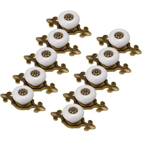Set di 10 maniglie per mobili dal design antico in porcellana bianca e pomelli per mobili color oro antico