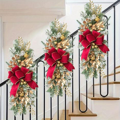 Guirlande De Noël Artificielle - Guirlande En Forme De Larme Pour Escalier Porte Fenêtre - Avec Nœud Rouge - 55 X 25 Cm - 1 Pièce (1/5)
