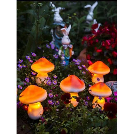 Guirlande lumineuse solaire LED en forme de champignon pour pelouse et jardin - lumière jaune chaud, de un à trois (1/5)