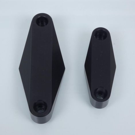Protection carter sliders de rechange Mad pour moto Yamaha 900 (1/2)