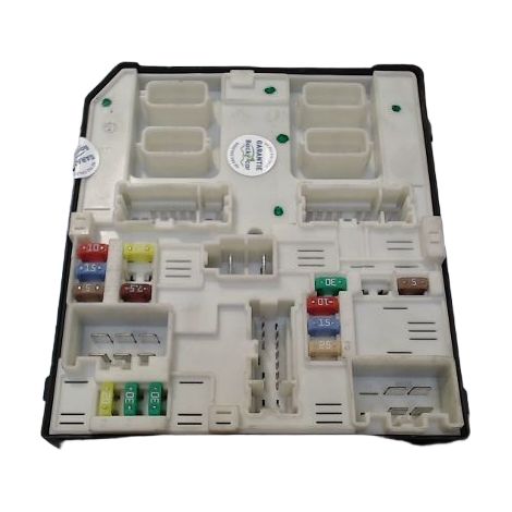 [PRODUIT D'OCCASION] Boite A Fusibles RENAULT Megane ♻️ Ref Oe. Usm2010 - Garantie à vie (1/4)