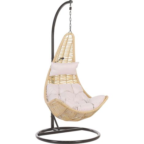 Beliani – Fauteuil suspendu en polyrotin beige – Support robuste en acier – Confort optimal pour salon et véranda – Résistant aux UV