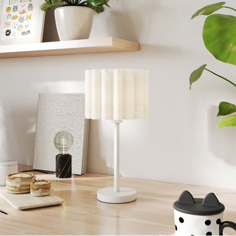 Lampe de table blanche Ø25 x 48,5 cm abat-jour plastique E27 pour chevet - CHICFURN (1/5)