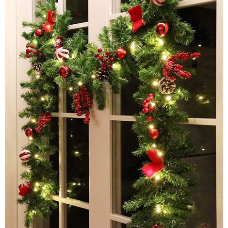 guirlande de noël verte et rouge lumineuse 2,7 mètres avec 50 lampes led boules décoratives et baies rouges décoration de noël pour porte escalier cheminée (1/5)