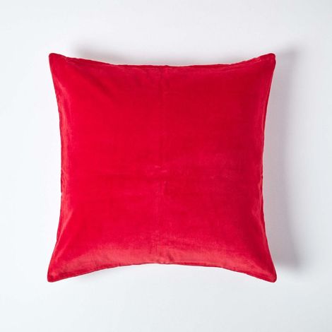 HOMESCAPES Red Velvet Cushion Cover, 60 x 60 cm