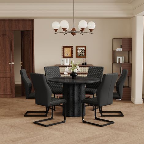 Ensemble table et chaises : table de salle à manger ronde de 100 cm en MDF avec plateau noir, pieds cylindriques et système de fixation Velcro, plus 6 chaises de salle à manger noires avec motif losan