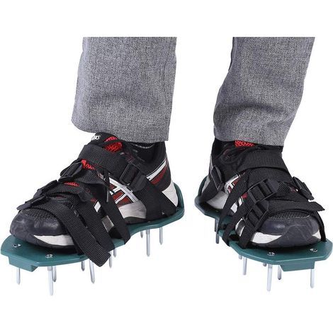 Paire de Semelles de Ventilation pour Gazon I aérateur de pelouse I Amélioration de la qualité du Sol I Clous en Acier I Réglable Jusqu’à la Taille 46 et sur Toutes Les Chaussures (1/5)