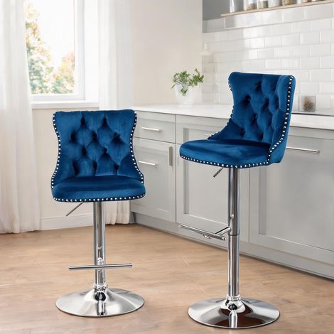 Tabourets de bar pivotants en velours bleu avec dossier hauteur (1/5)