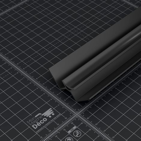 Angle Intérieur 10 mm Panneau Douche PVC - L. 2,40 m - Noir (1/4)
